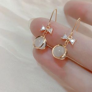 Diamond Stud Earrings Women's Simple Earrings Fashion Temperament Earrings